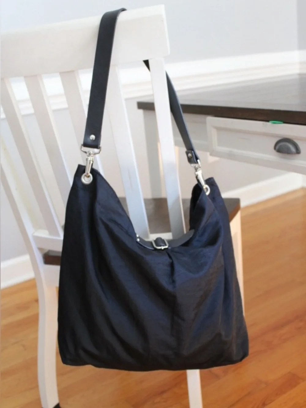 Banana Republic slouchy tote/hobo bag
